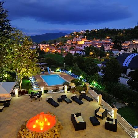 Hotel Benessere Villa Fiorita Colfiorito Esterno foto