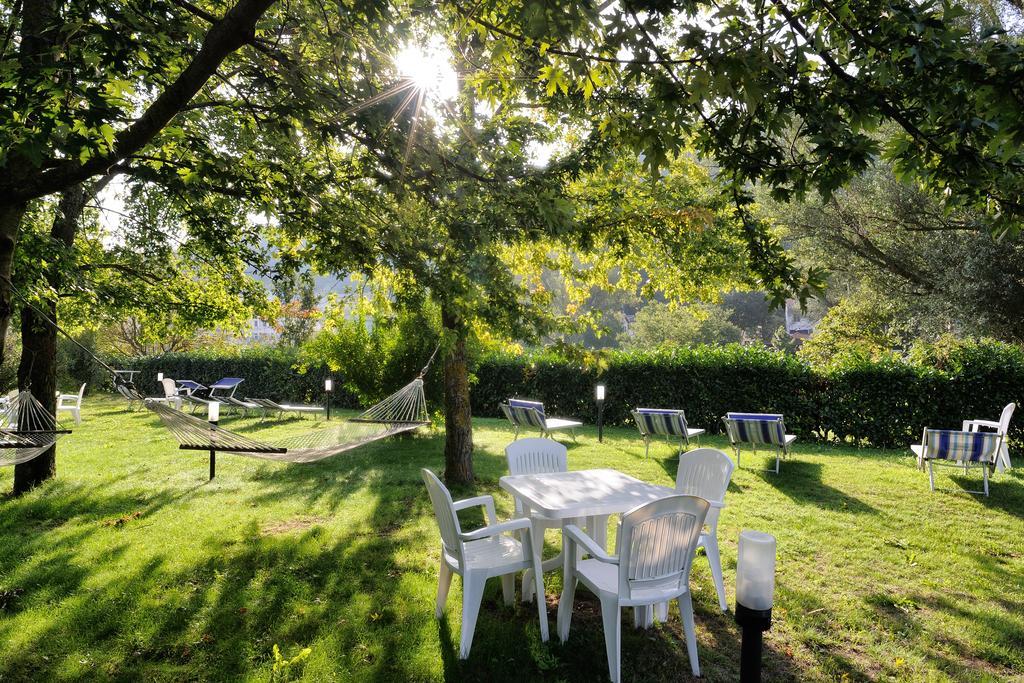 Hotel Benessere Villa Fiorita Colfiorito Esterno foto